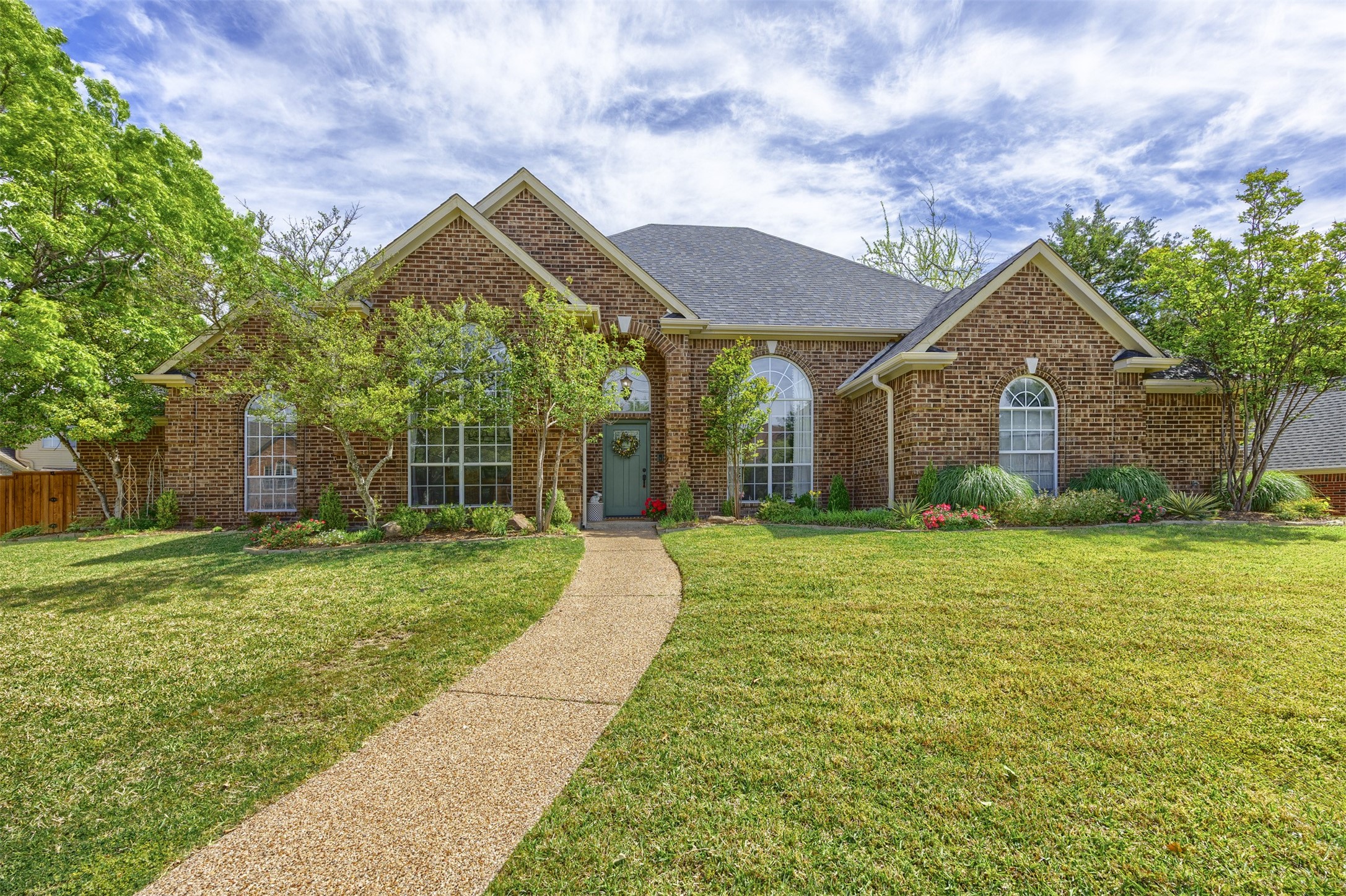 2823 Roundrock Mckinney TX 75072