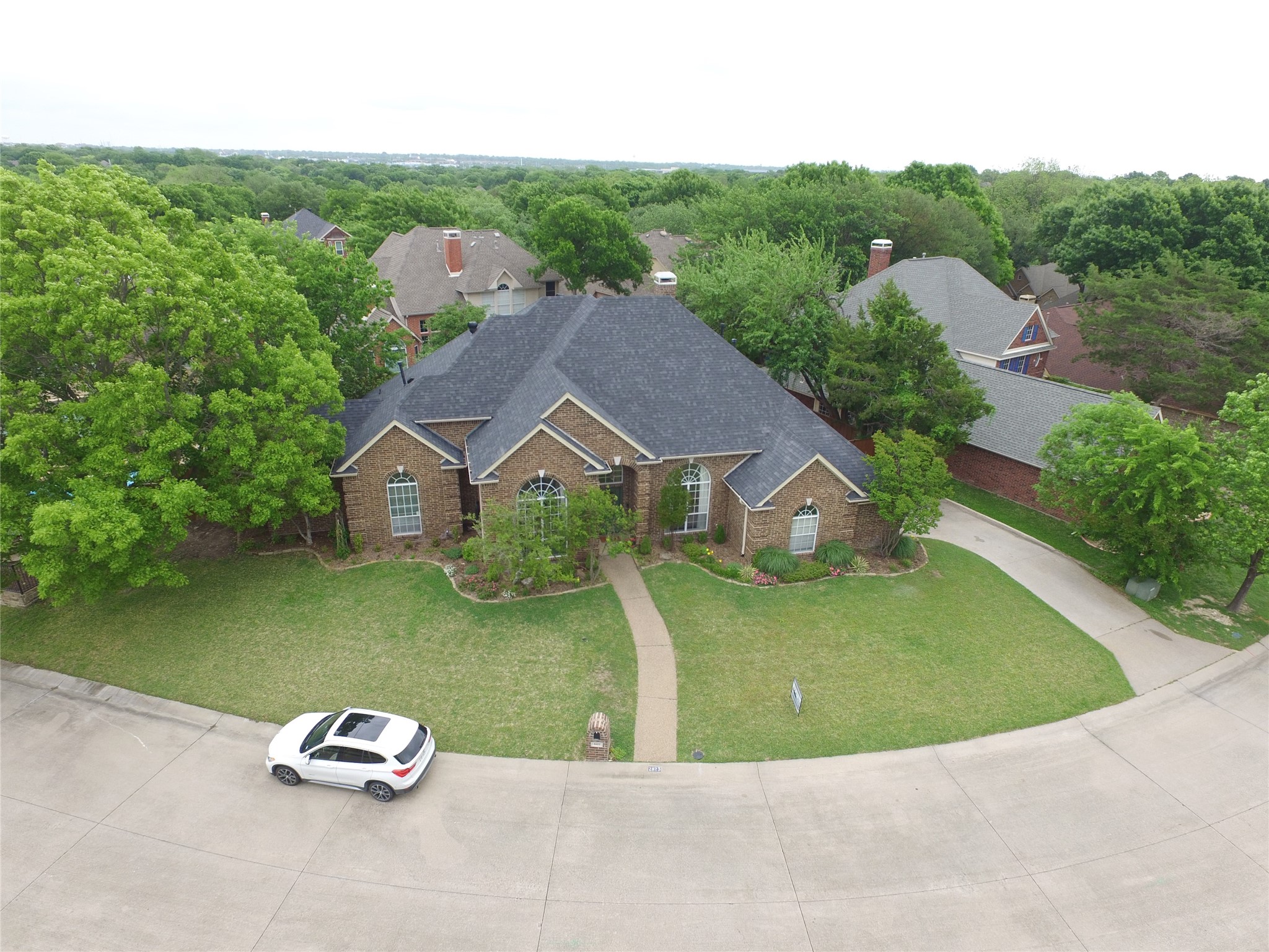 2823 Roundrock Mckinney TX 75072