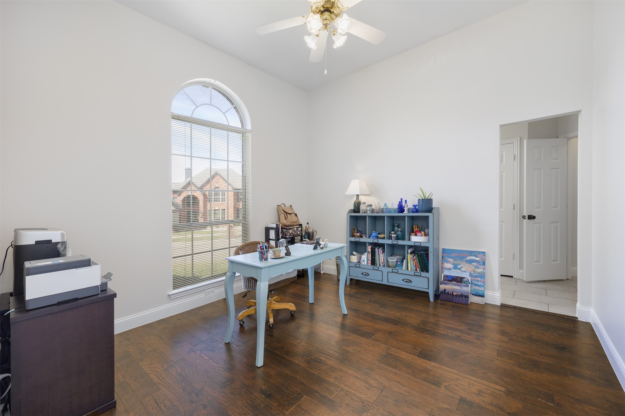 2823 Roundrock Mckinney TX 75072