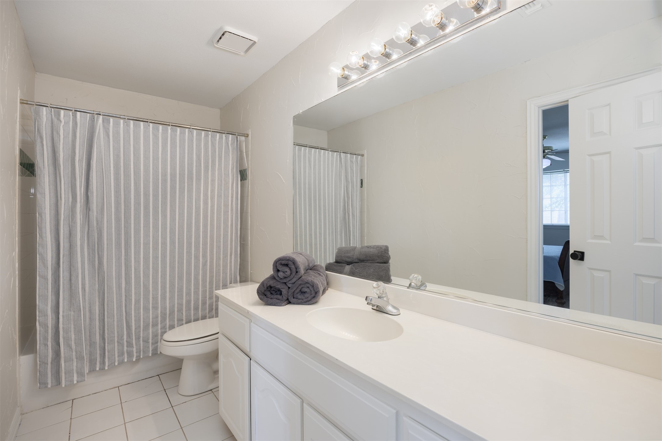 2823 Roundrock Mckinney TX 75072