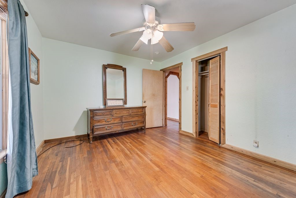 3917 Menn Street Haltom City TX 76117