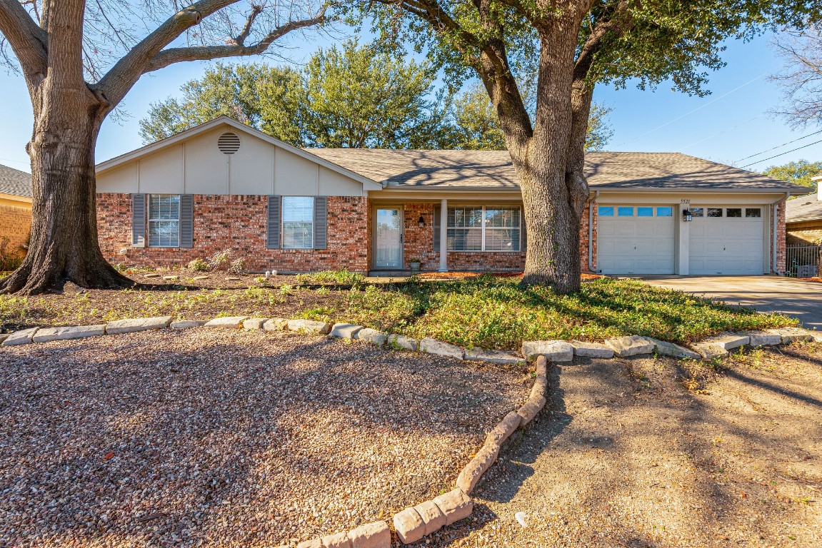 5521 Pleasant Meadow Drive North Richland Hills TX 76180