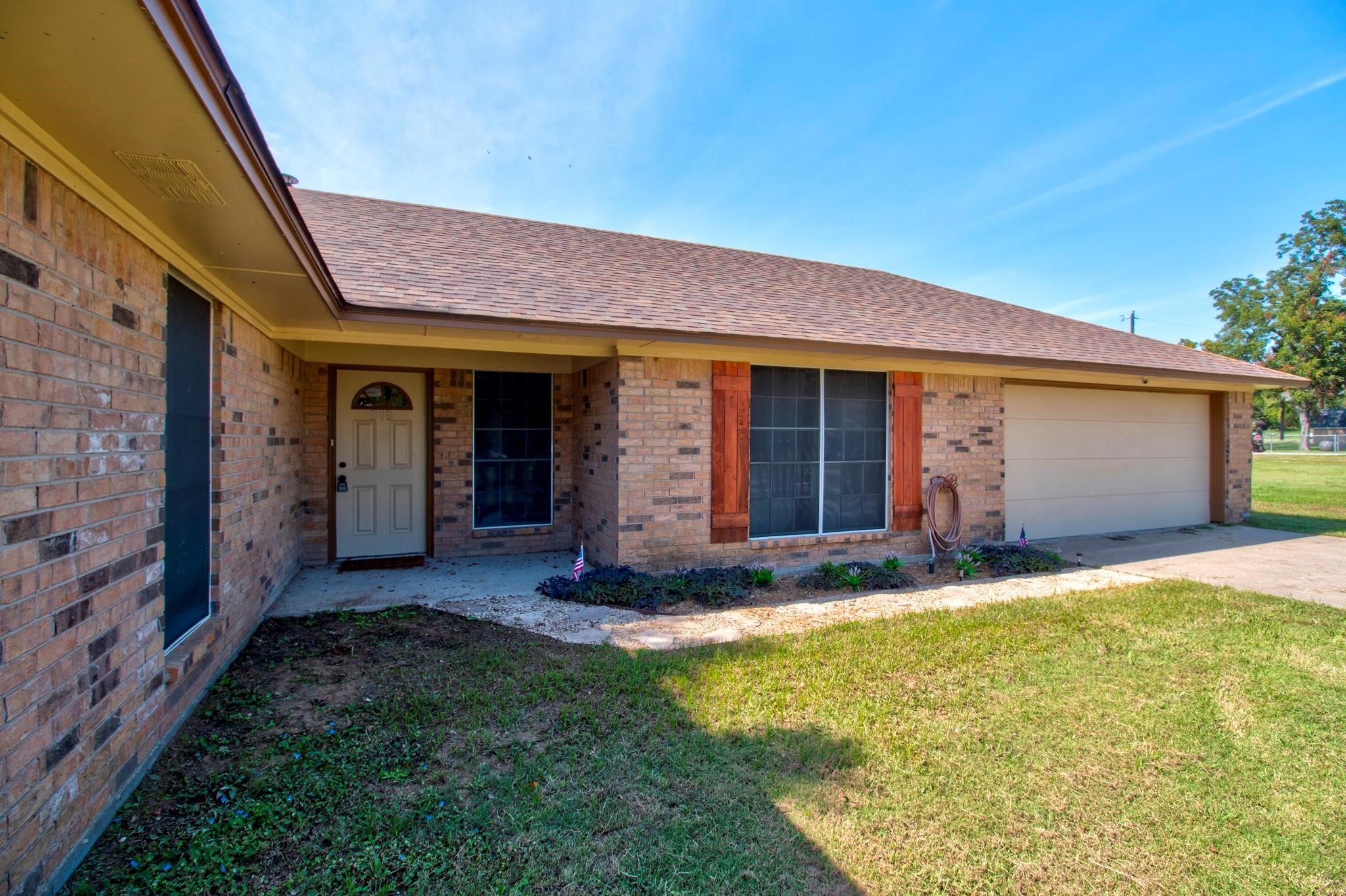 373 Old Shawnee Trail Drive Gordonville TX 76245