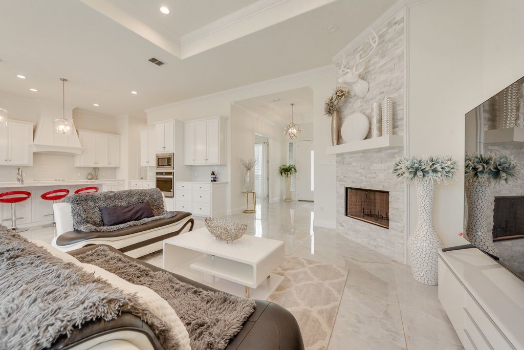 1424 Silent Springs Drive Fort Worth TX 76052