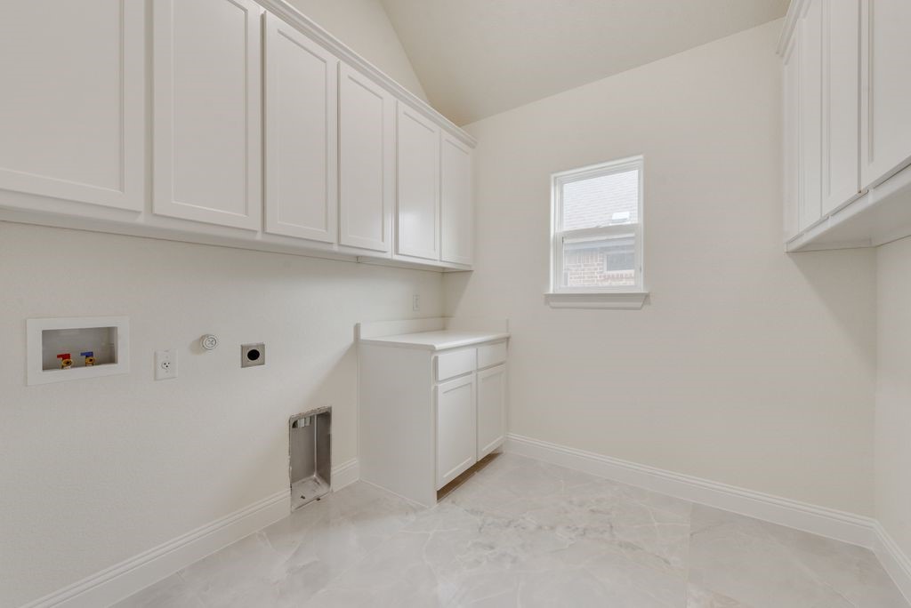 1424 Silent Springs Drive Fort Worth TX 76052