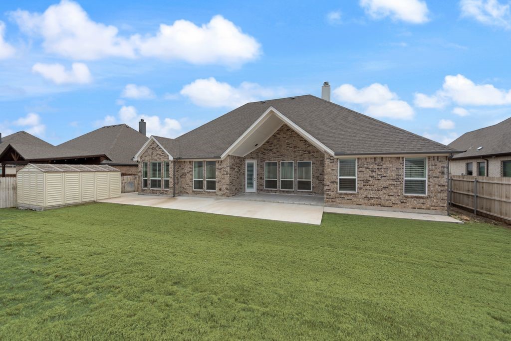 1424 Silent Springs Drive Fort Worth TX 76052