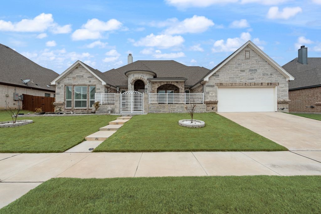 1424 Silent Springs Drive Fort Worth TX 76052