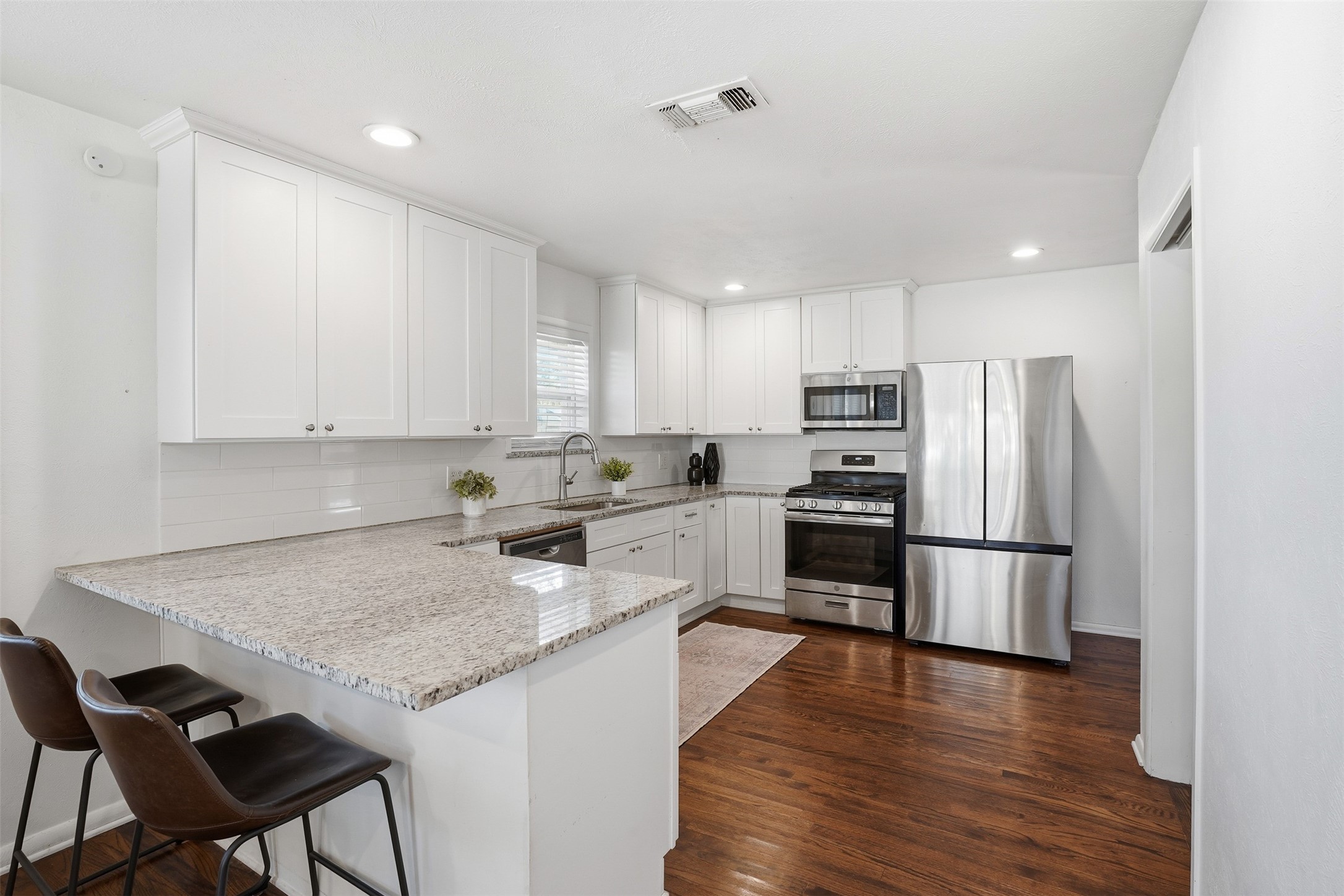 5501 Durham Avenue Fort Worth TX 76114