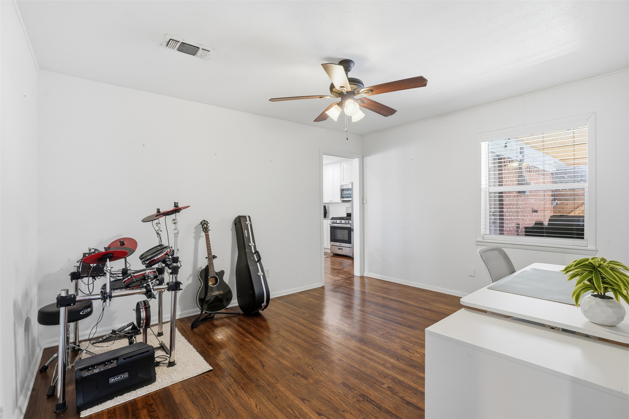 5501 Durham Avenue Fort Worth TX 76114