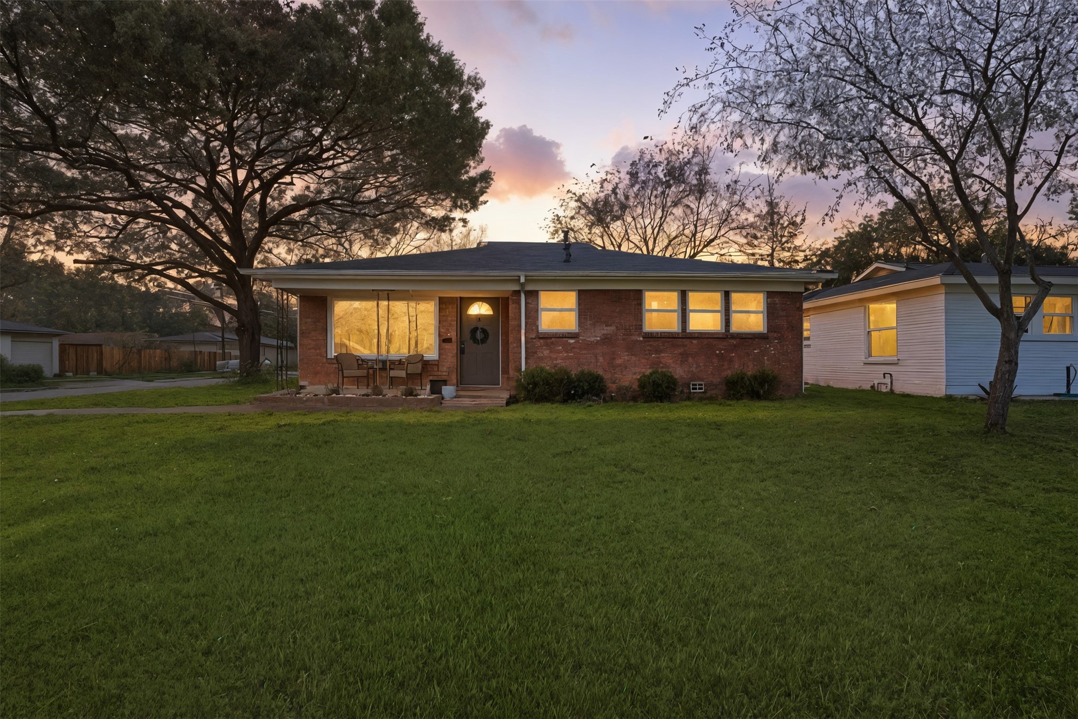 5501 Durham Avenue Fort Worth TX 76114