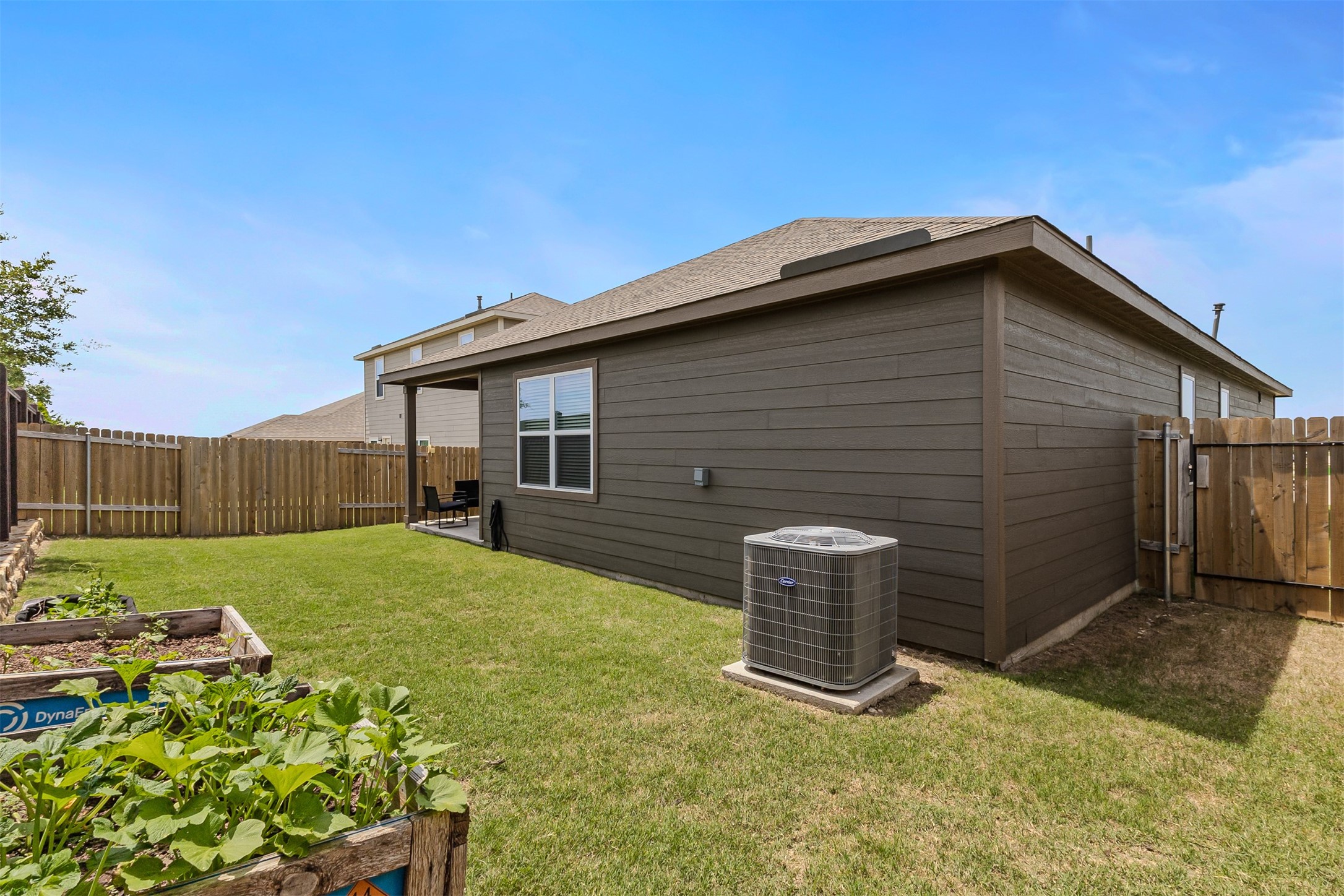 1916 Pondera Street Ponder TX 76259