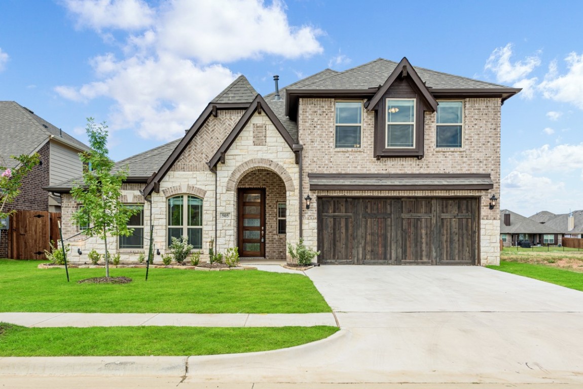 505 Livia Street Burleson TX 76028