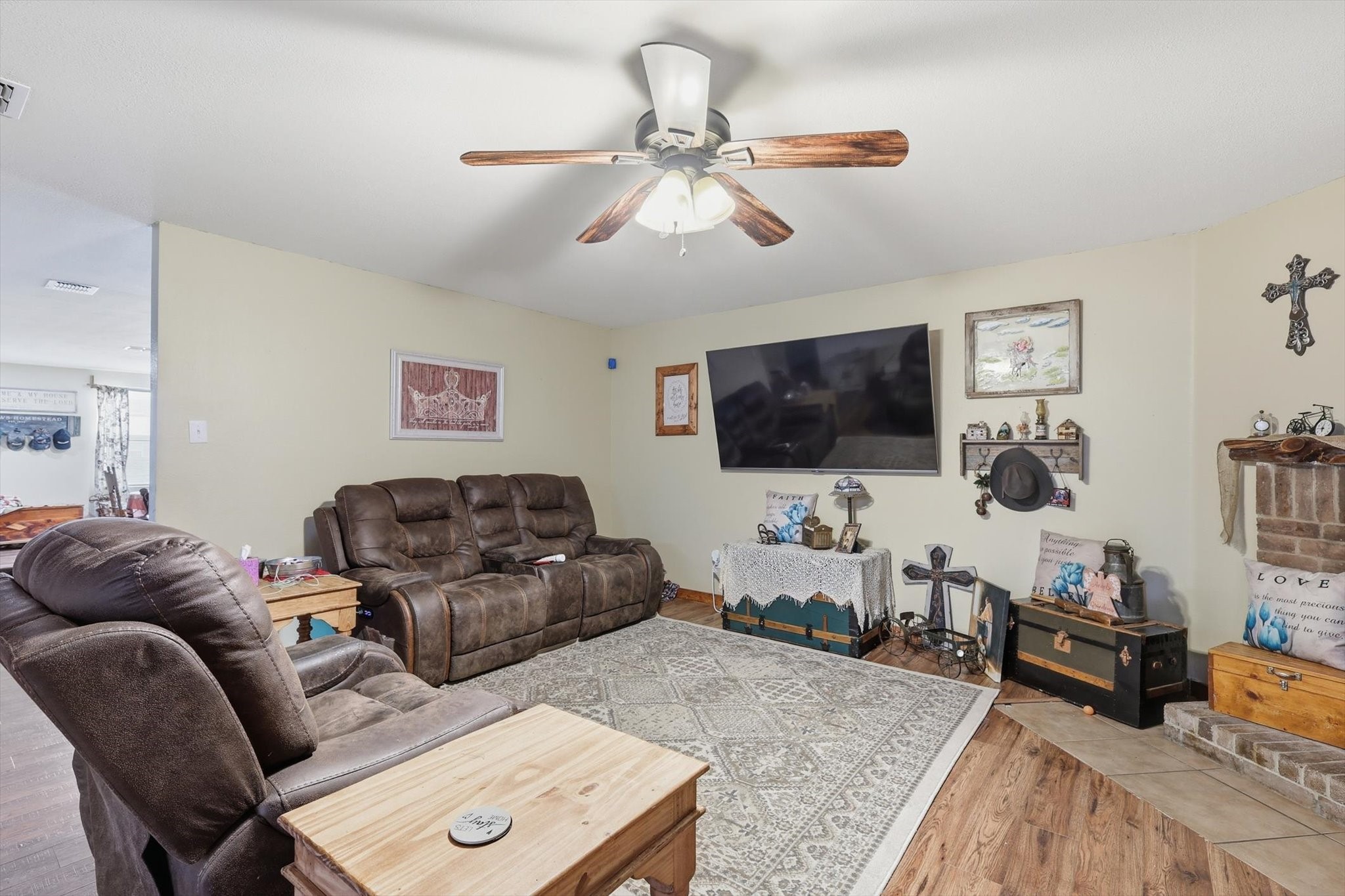 1633 Sierra Meadow Lane Fort Worth TX 76247