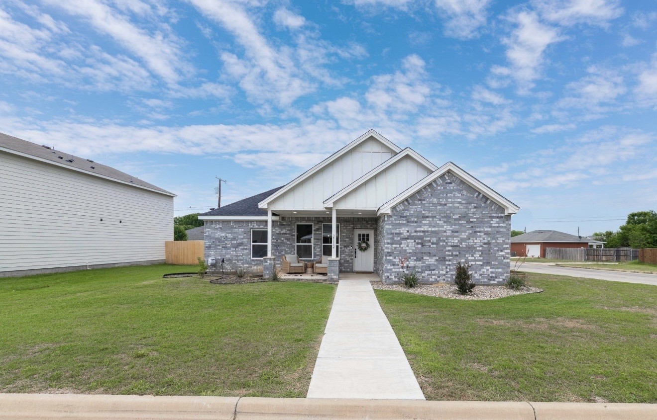 2112 Brooke Lane Brownwood TX 76801