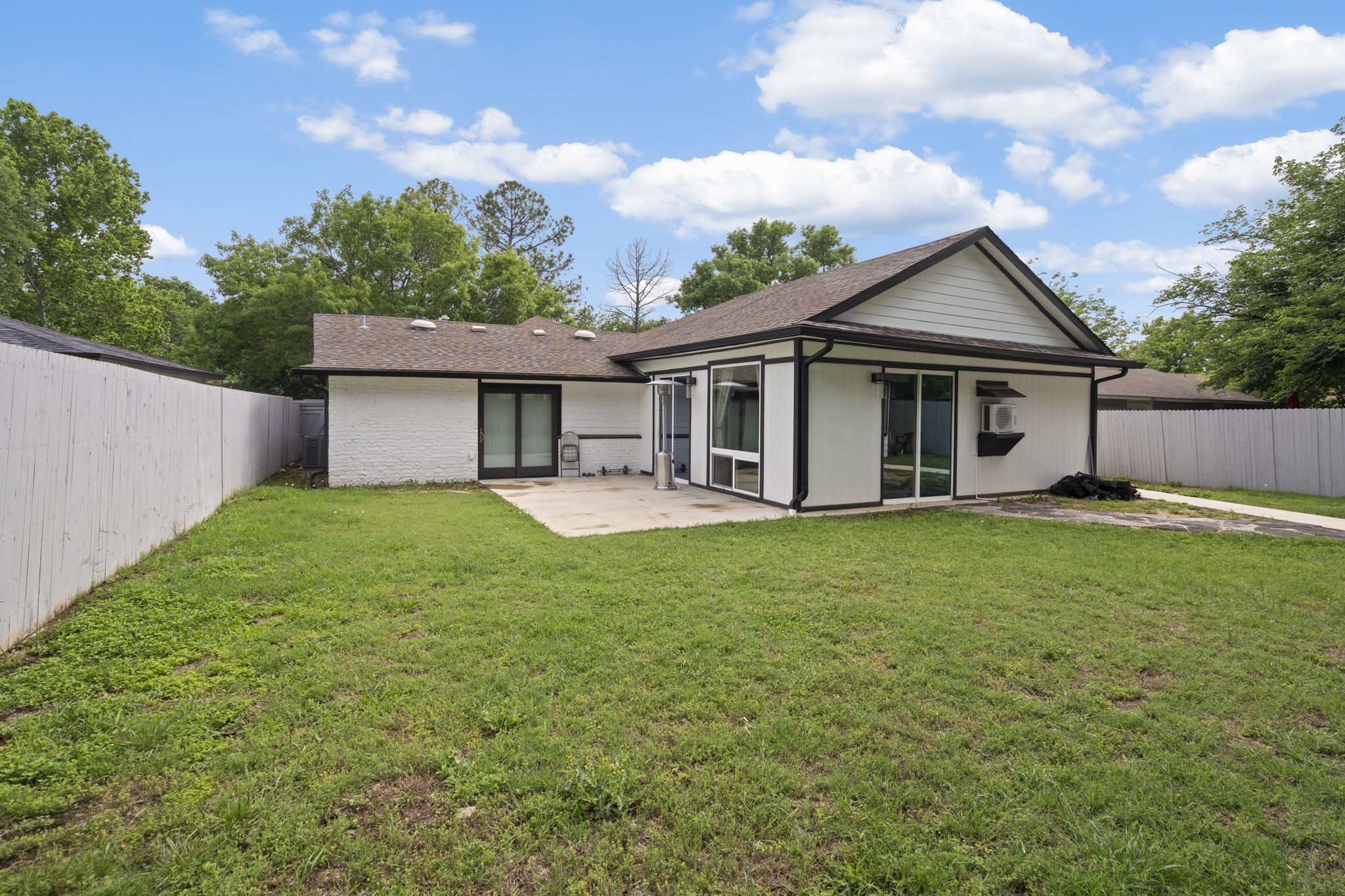 1411 Harvest Hill Lane Arlington TX 76014