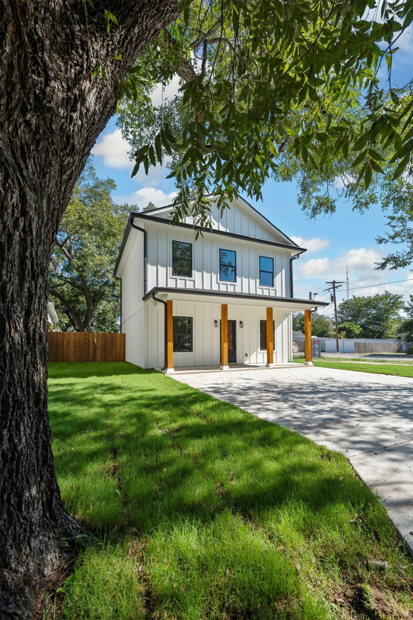301 Live Oak Trail Valley Mills TX 76689