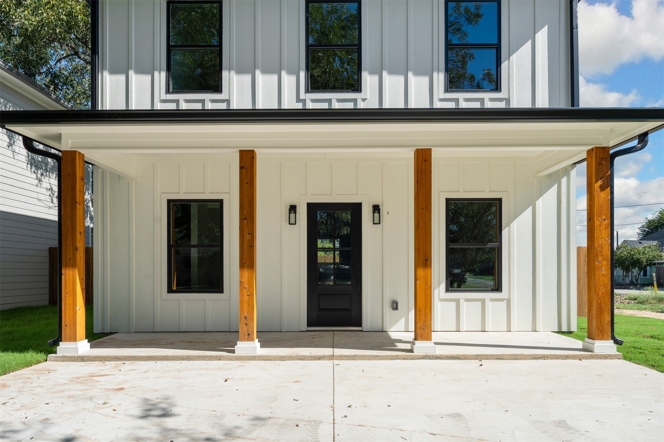 301 Live Oak Trail Valley Mills TX 76689