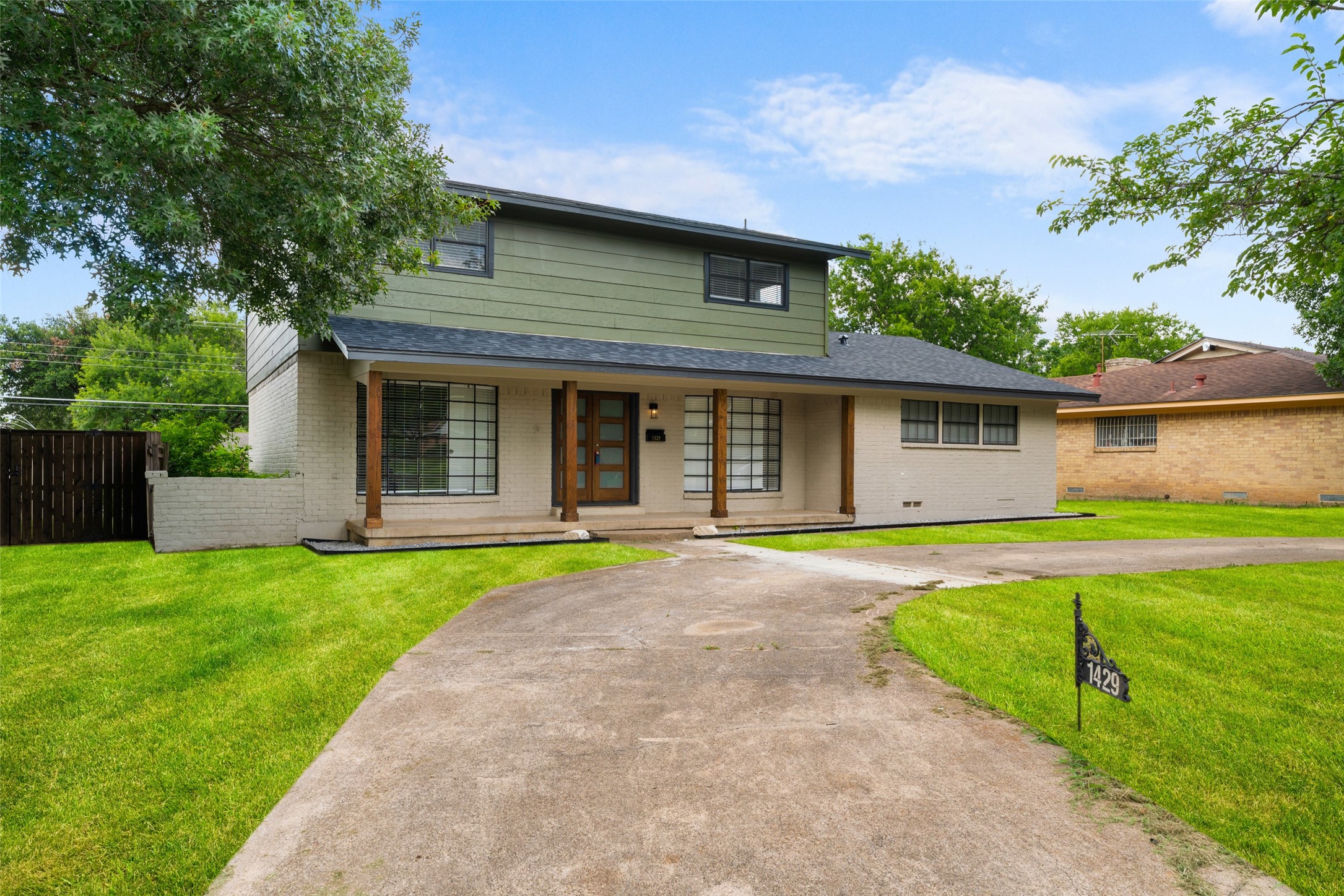1429 Brook Valley Place Dallas TX 75232