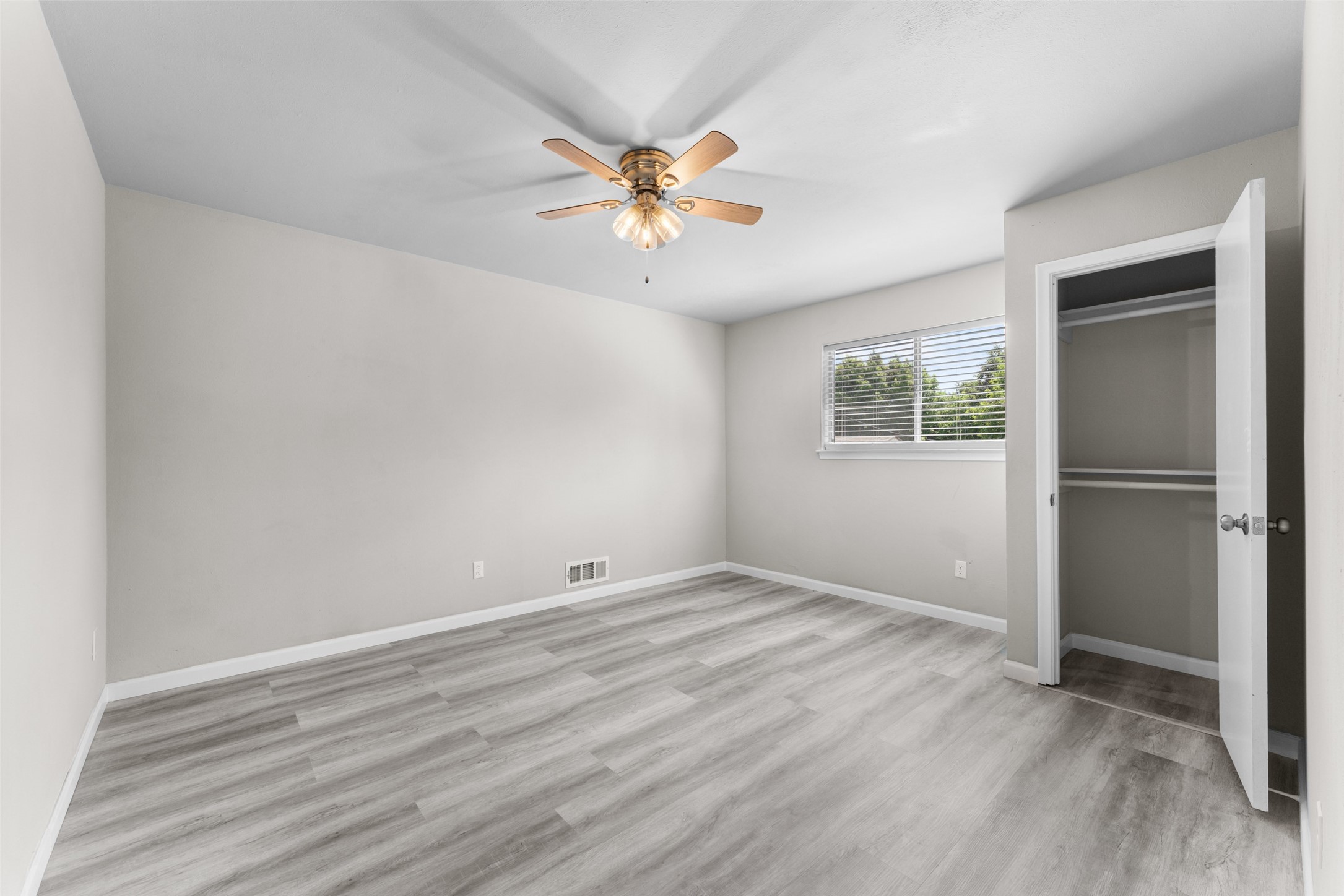 1429 Brook Valley Place Dallas TX 75232