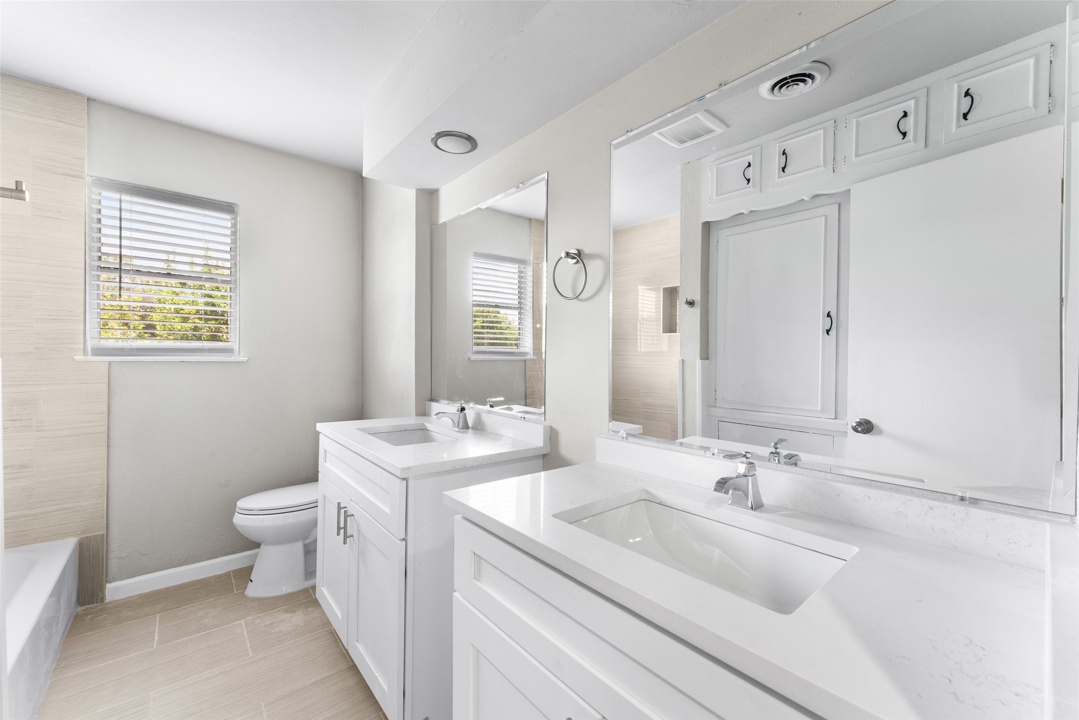 1429 Brook Valley Place Dallas TX 75232