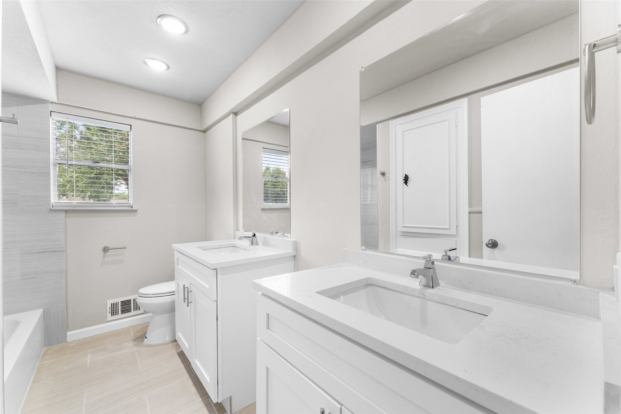 1429 Brook Valley Place Dallas TX 75232
