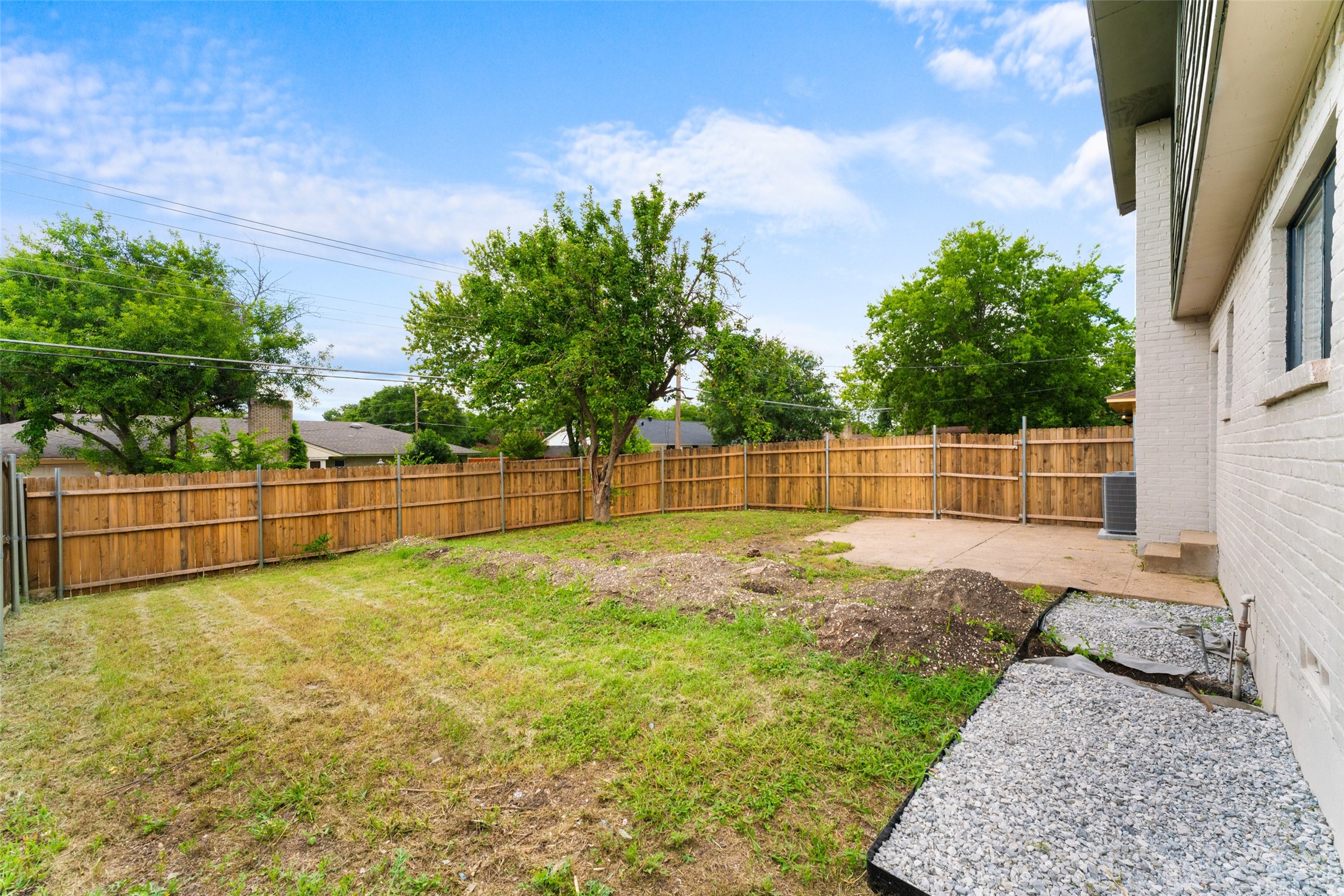 1429 Brook Valley Place Dallas TX 75232