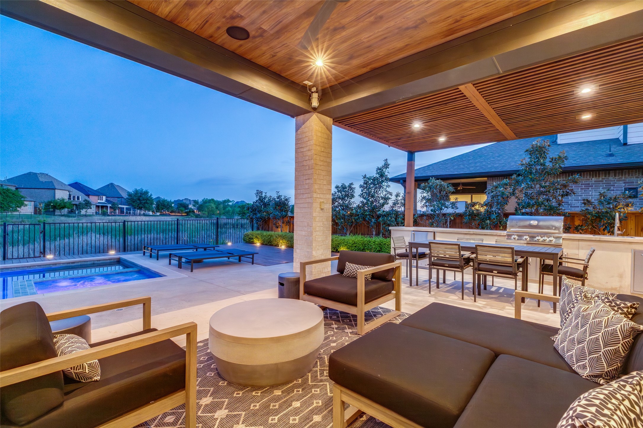 687 Laverton Drive Frisco TX 75036