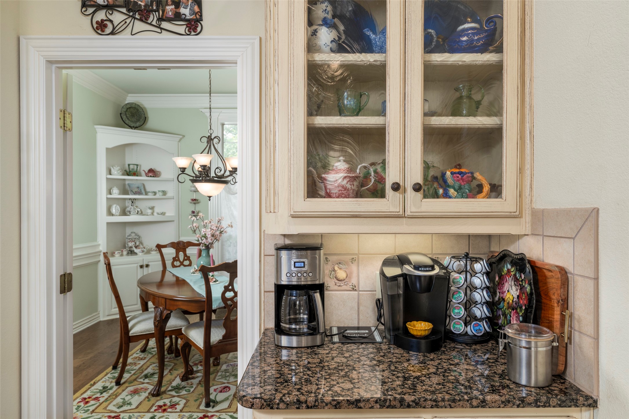 2006 Channing Park Drive Arlington TX 76013