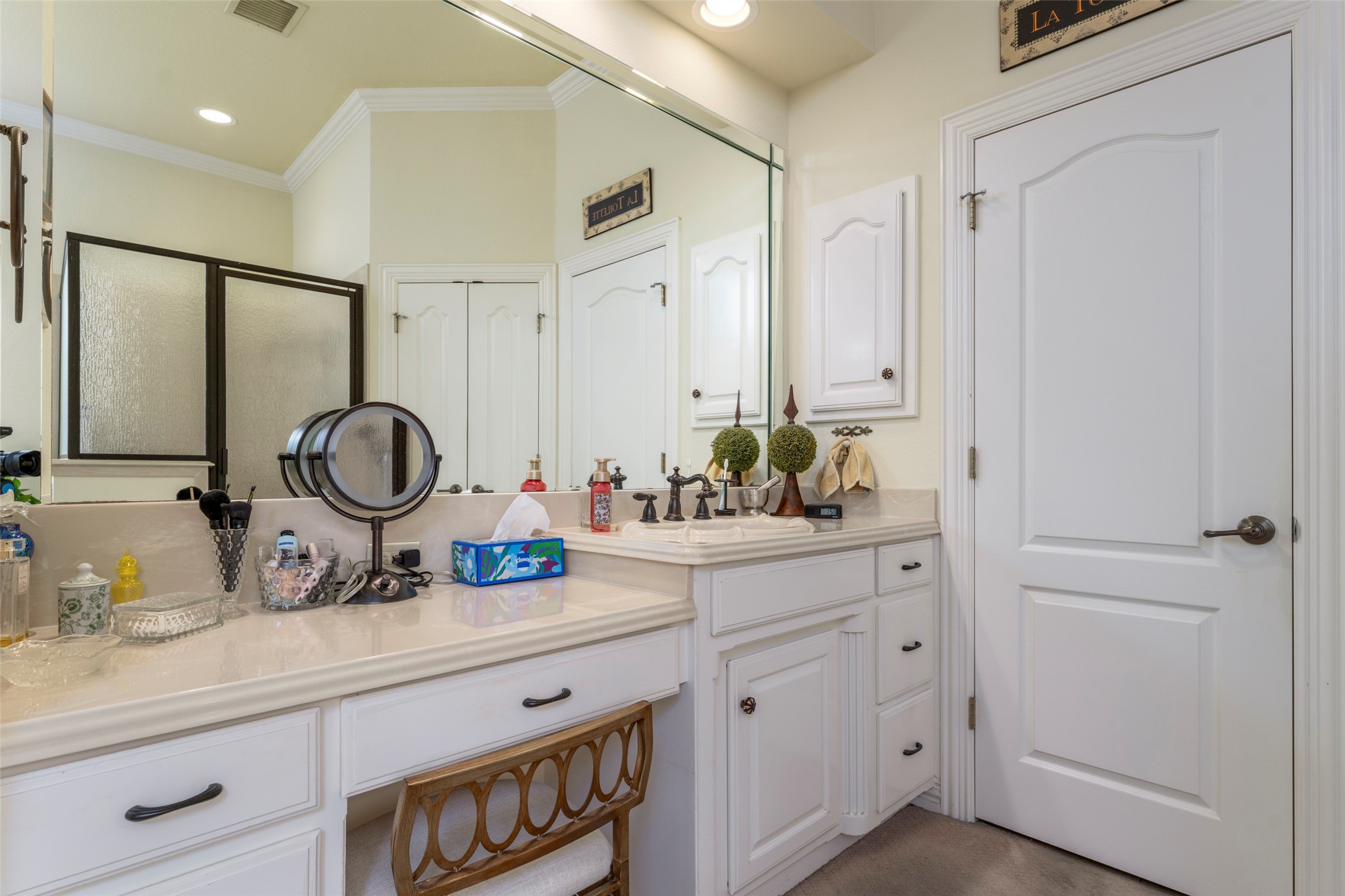 2006 Channing Park Drive Arlington TX 76013