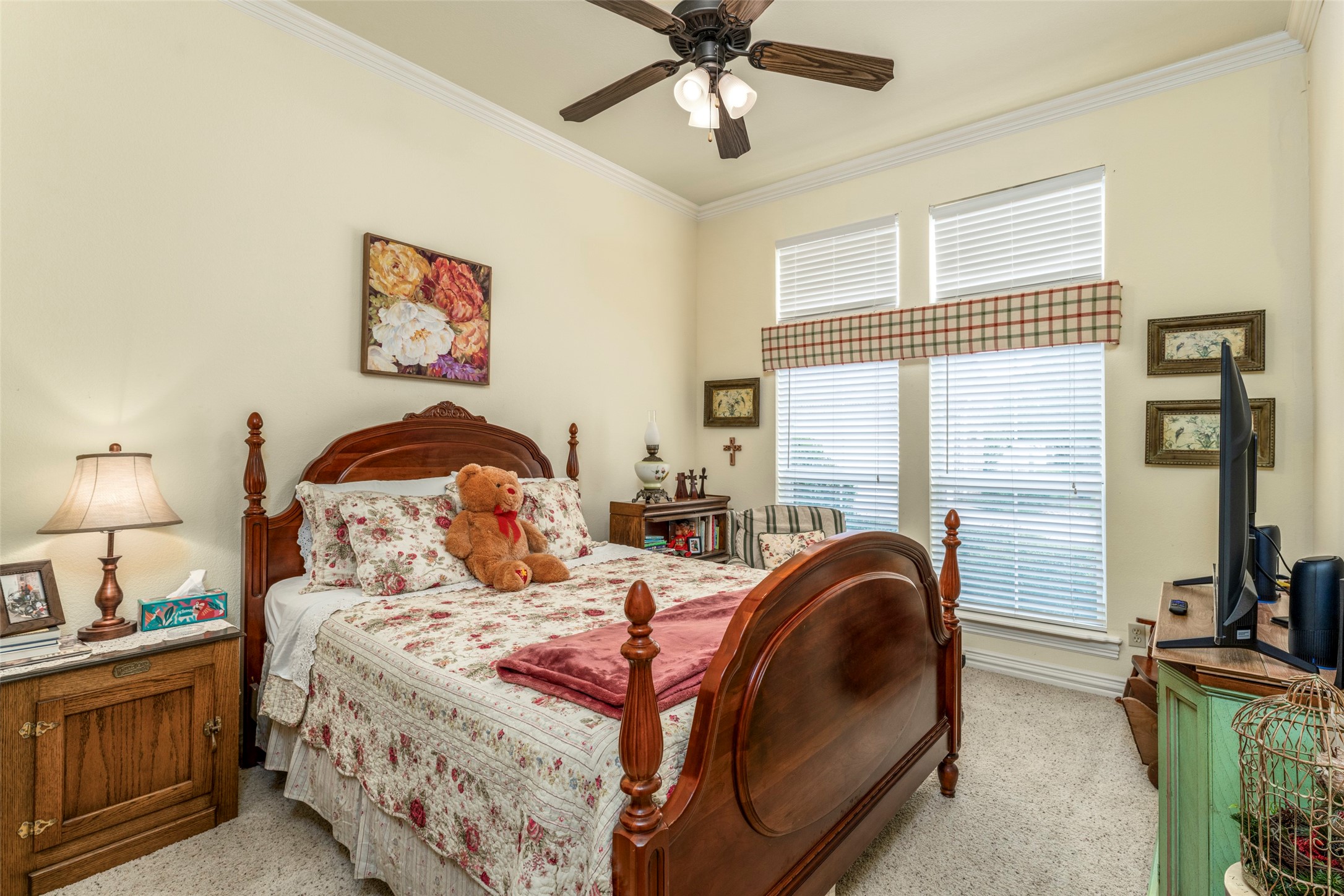 2006 Channing Park Drive Arlington TX 76013