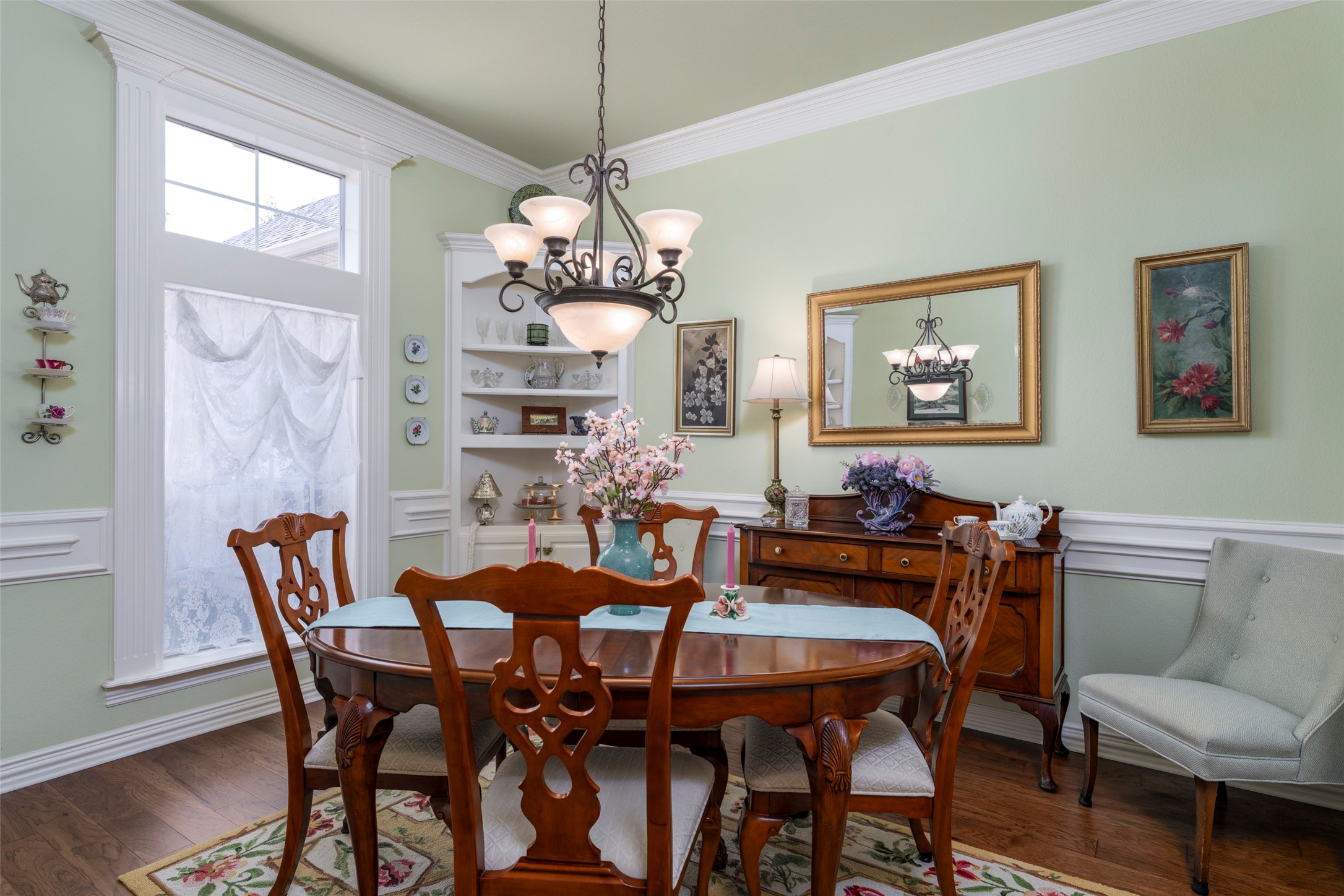2006 Channing Park Drive Arlington TX 76013