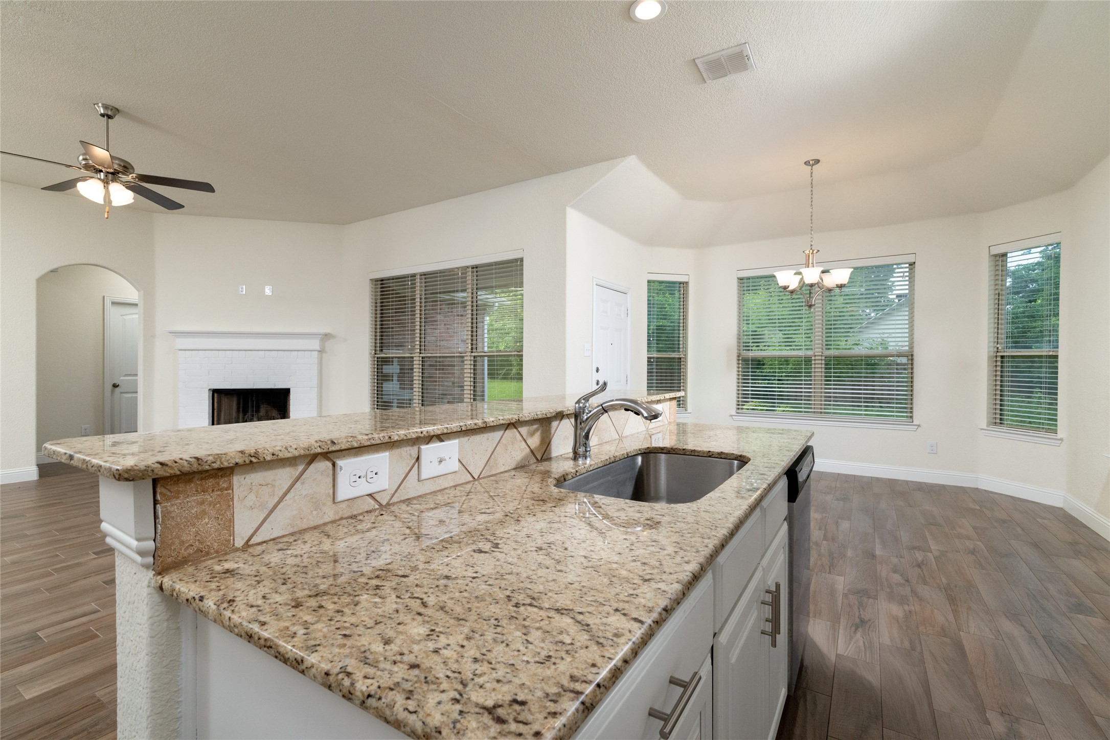 3716 Jazmine Drive Forest Hill TX 76140