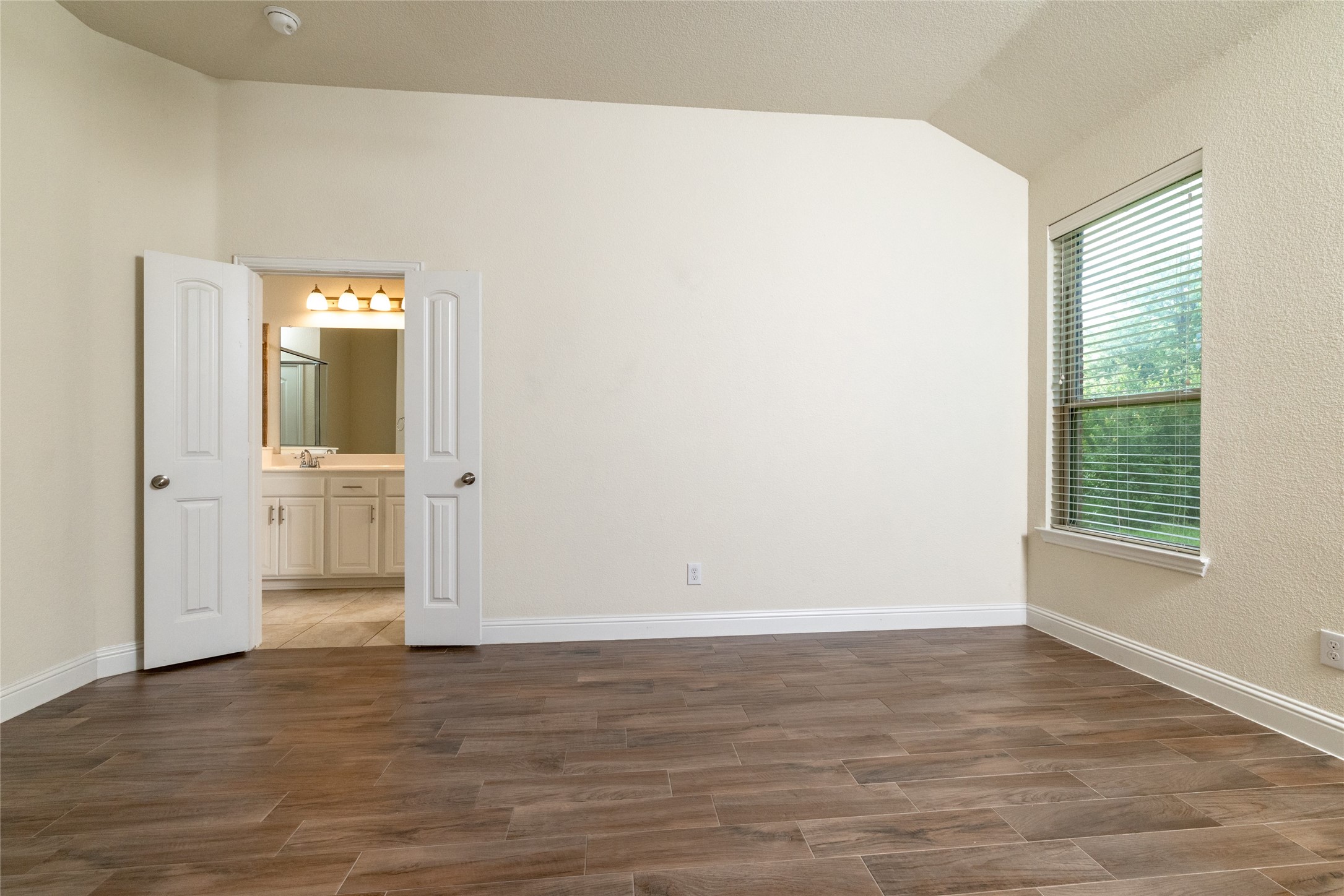 3716 Jazmine Drive Forest Hill TX 76140