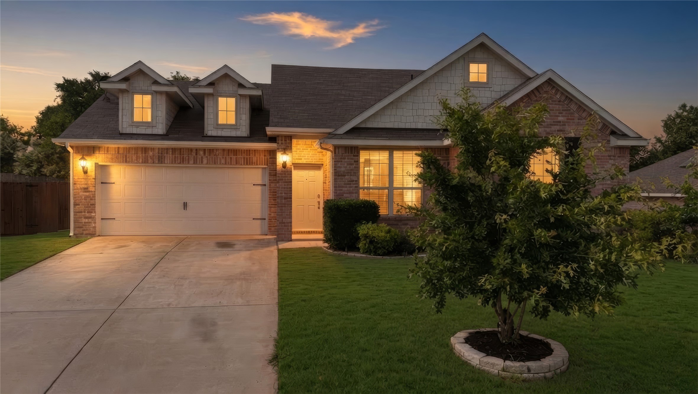 3716 Jazmine Drive Forest Hill TX 76140