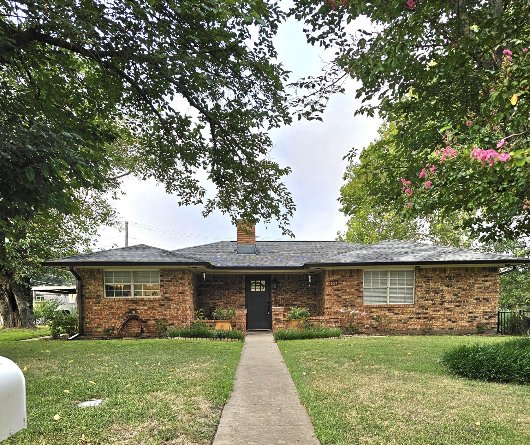 406 Brookhollow Street Decatur TX 76234
