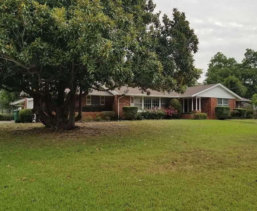 2400 Park Street Greenville TX 75401
