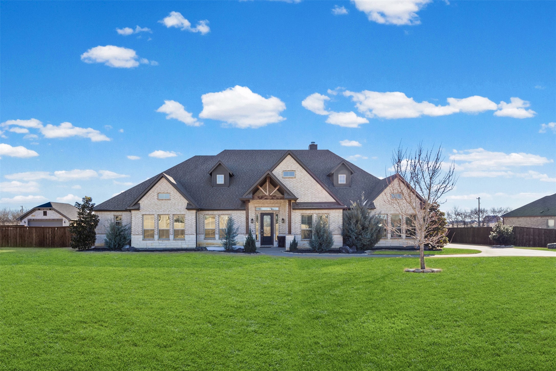 117 Vail Lane Waxahachie TX 75167