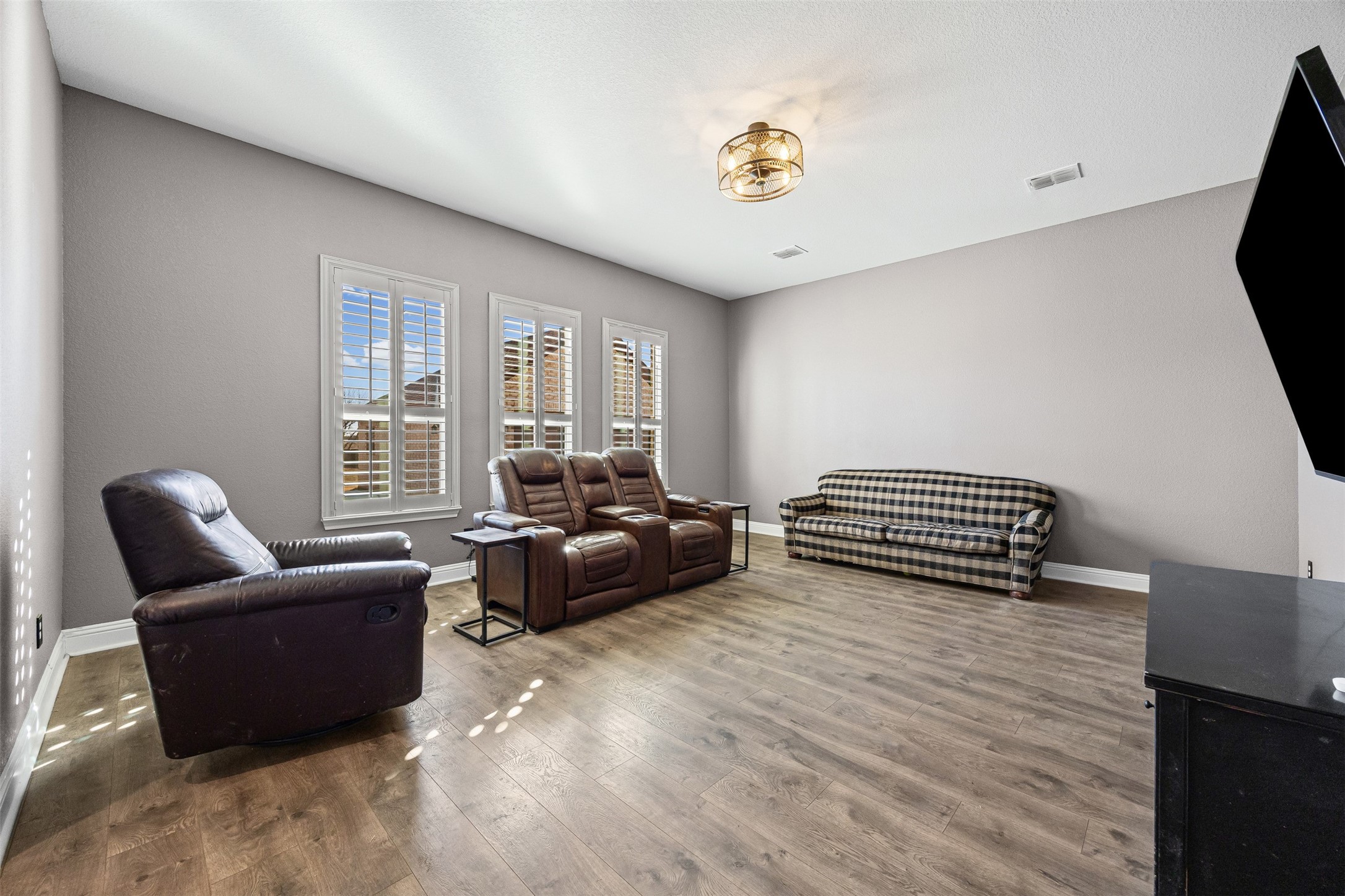 117 Vail Lane Waxahachie TX 75167