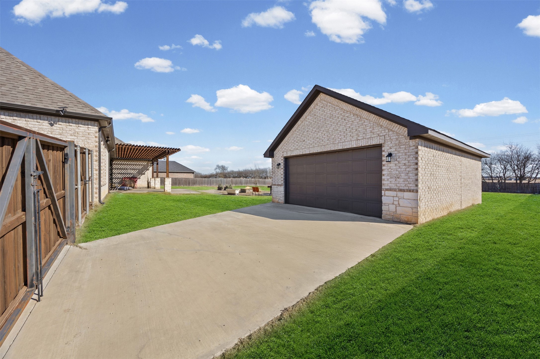 117 Vail Lane Waxahachie TX 75167
