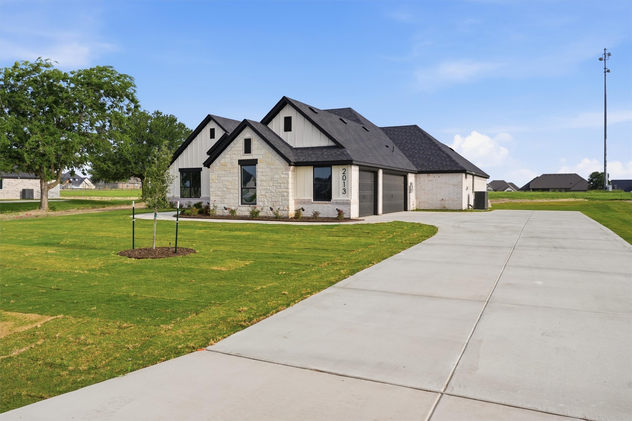 2013 Downslope Lane Weatherford TX 76087