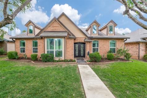 2126 Fawn Ridge Trail Carrollton TX 75010