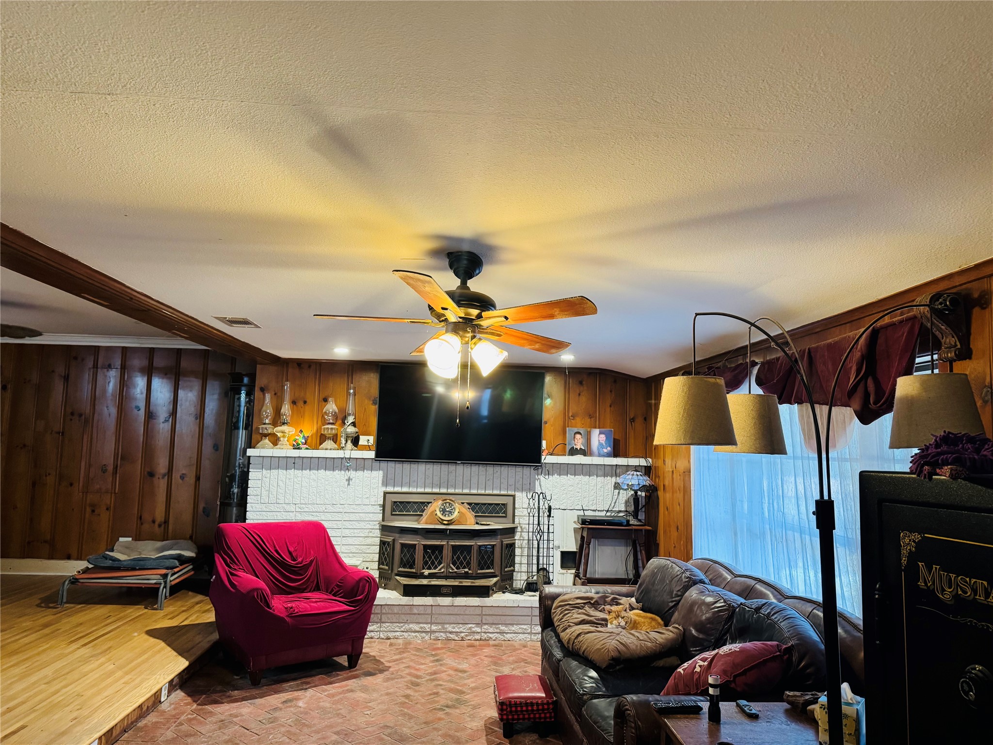 431 Cr 2715 Mt Pleasant TX 75455