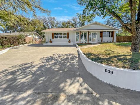 609 SE 25th Avenue Mineral Wells TX 76067