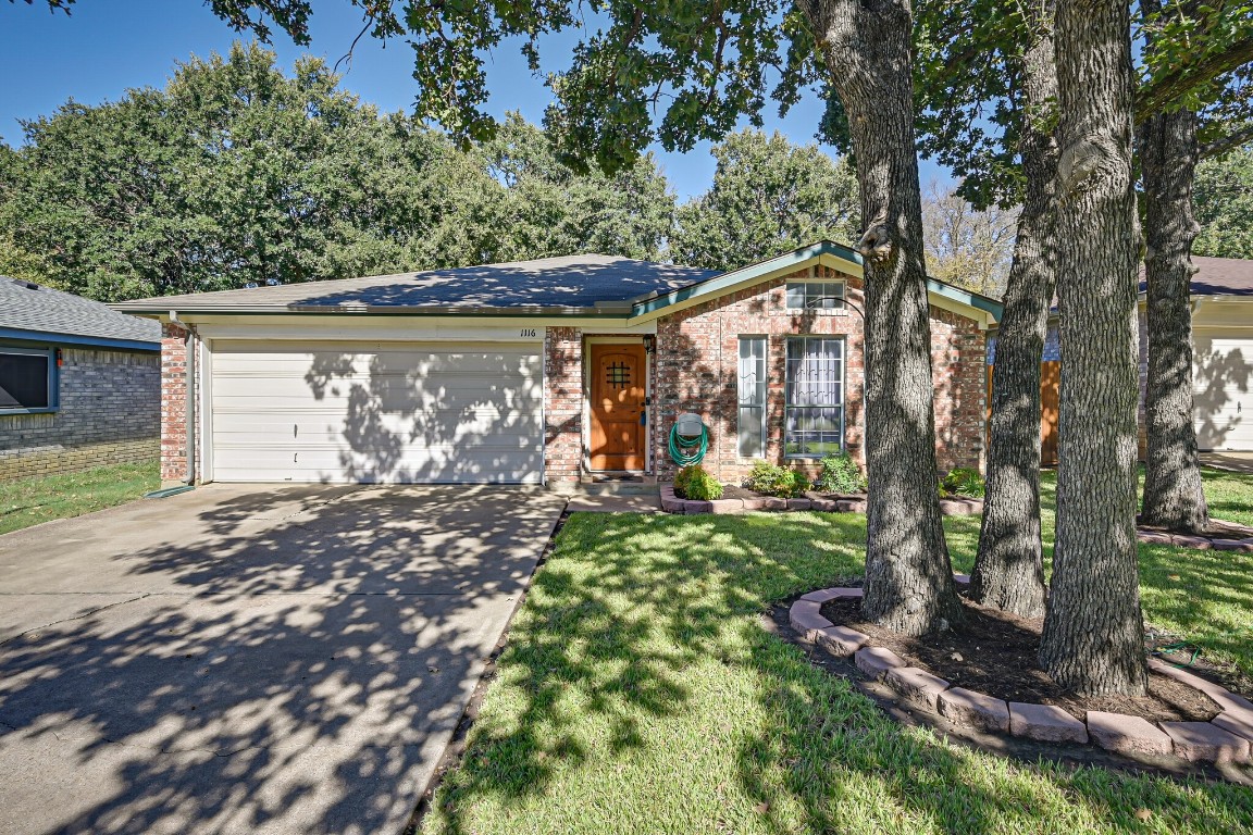 1116 Hidden Creek Drive Mansfield TX 76063