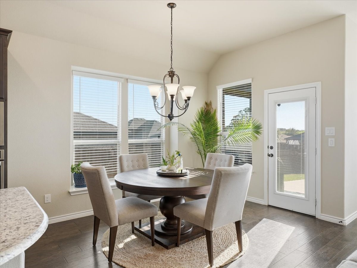 6505 Molly Anita Drive Burleson TX 76058