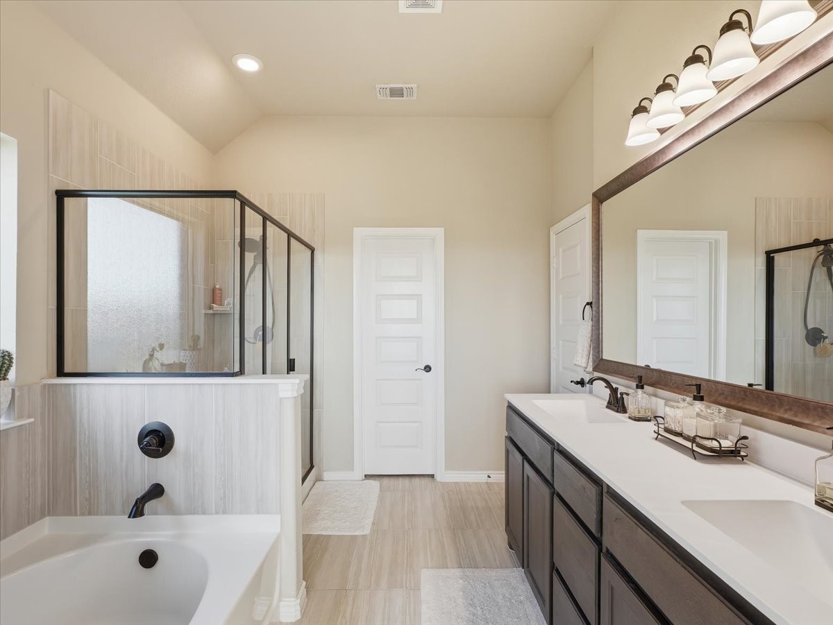 6505 Molly Anita Drive Burleson TX 76058