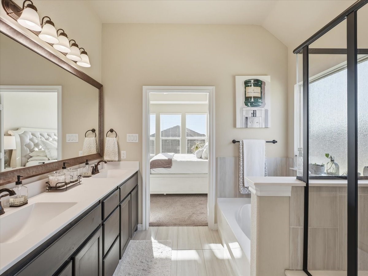 6505 Molly Anita Drive Burleson TX 76058