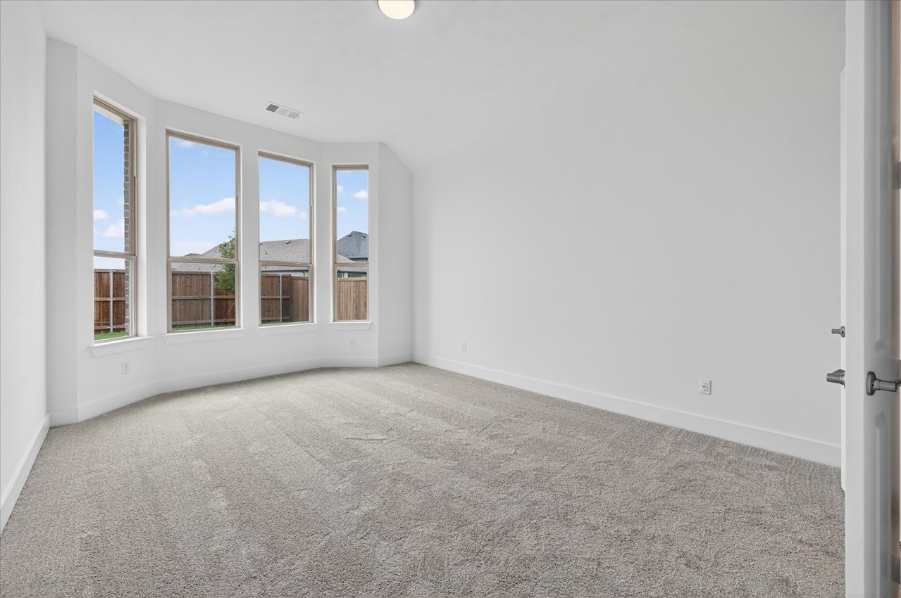 1629 Buscot Lane Fort Worth TX 76052