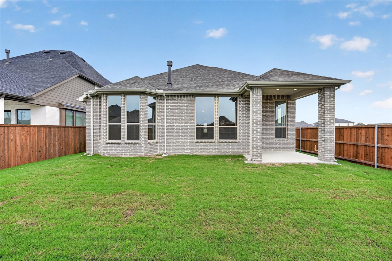 1629 Buscot Lane Fort Worth TX 76052