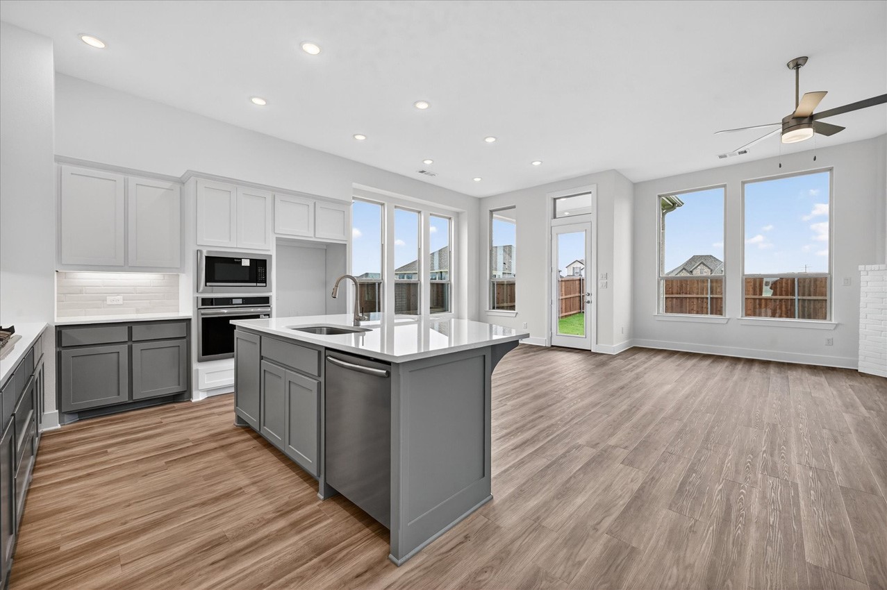 1629 Buscot Lane Fort Worth TX 76052